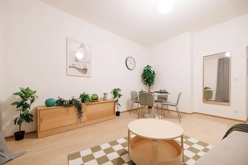 Zauberhaftes Quartier Fuer 4 Apartment Vienna
